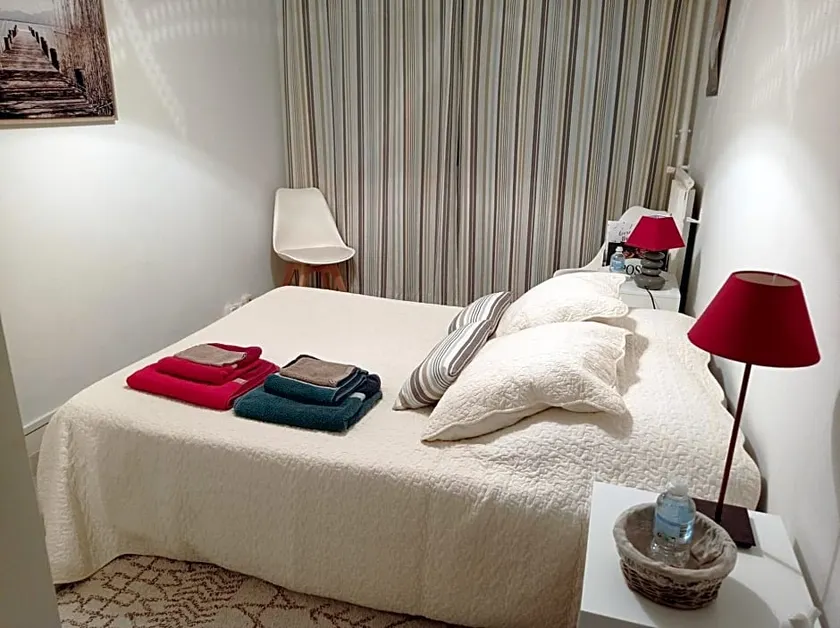 Homestay B&B LA BRUYERE chez l'habitant - Image 1