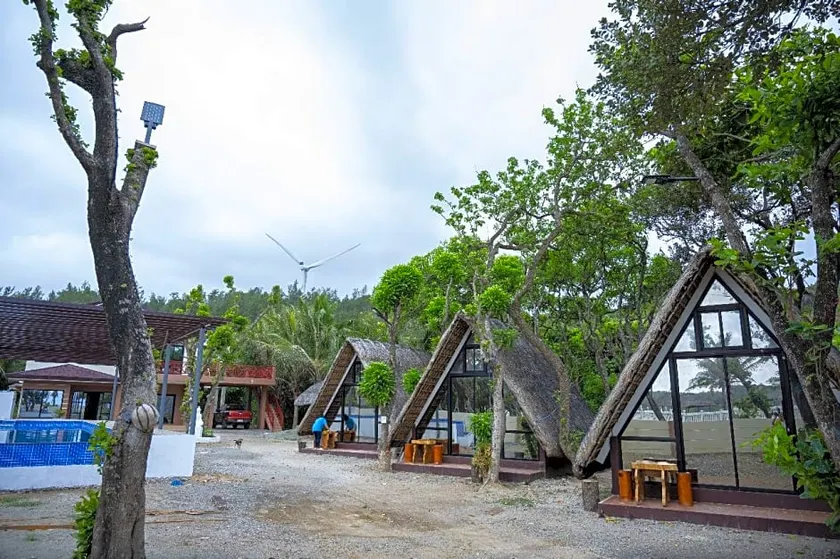 La Jose Beach Resort - Image 1