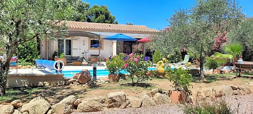 Fenetre sur les Alpilles - Image 1