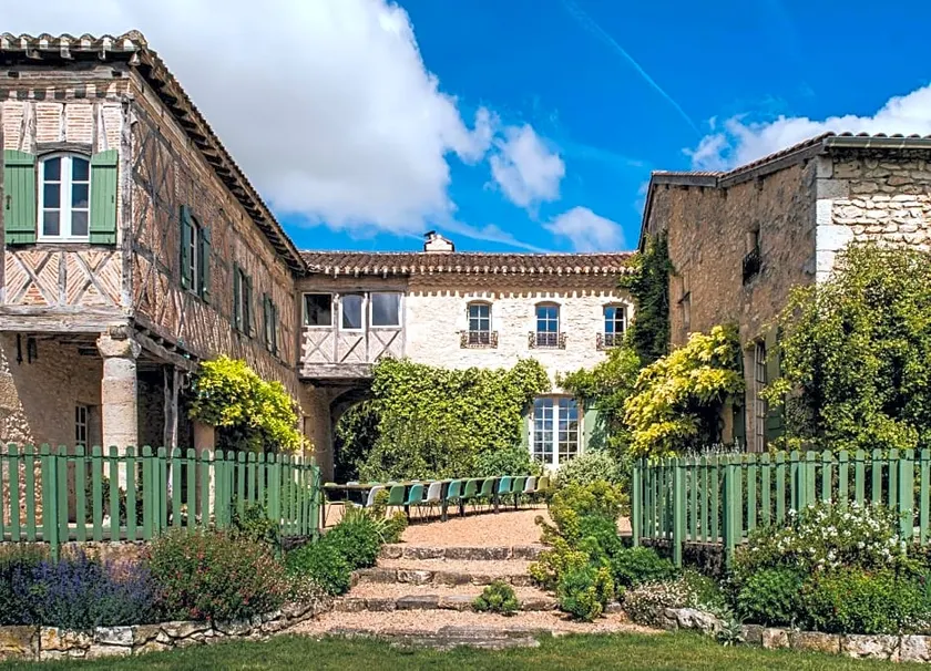 Chateau de Puissentut - Image 1