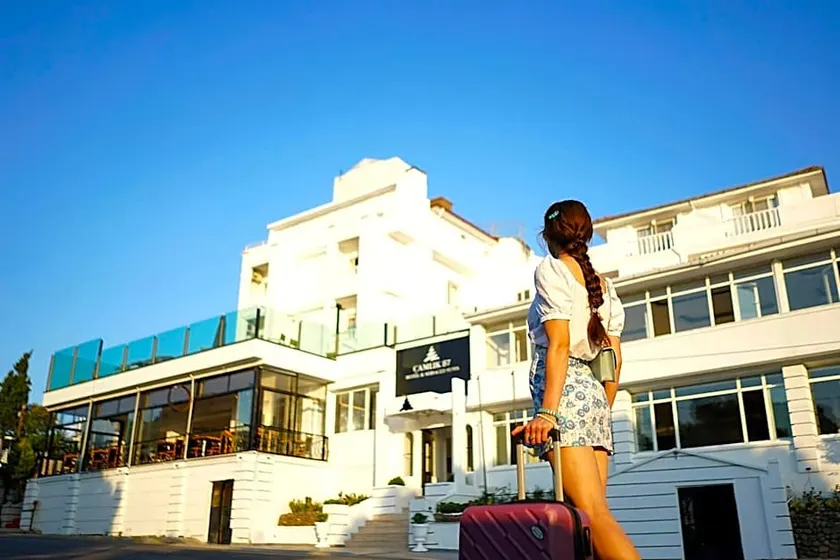 Camlik 87 Hotel Ayvalik - Image 1