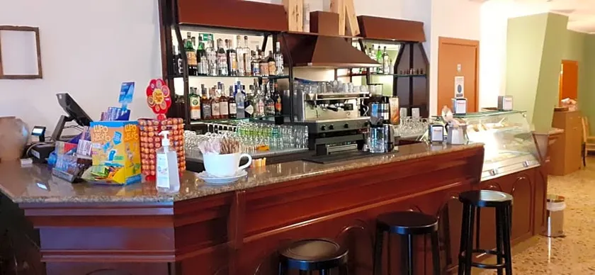 Hotel Ristorante Cibarium - Image 1