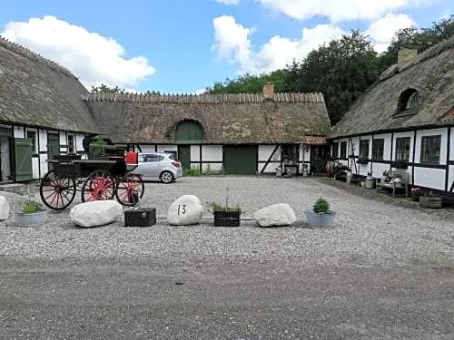THE FORESTERS HOUSE- Idyllic tranquility- NON SMOKERS ONLY - Image 1