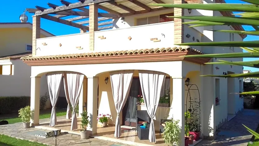 Casa Vacanze Menta Fiorita - Image 1
