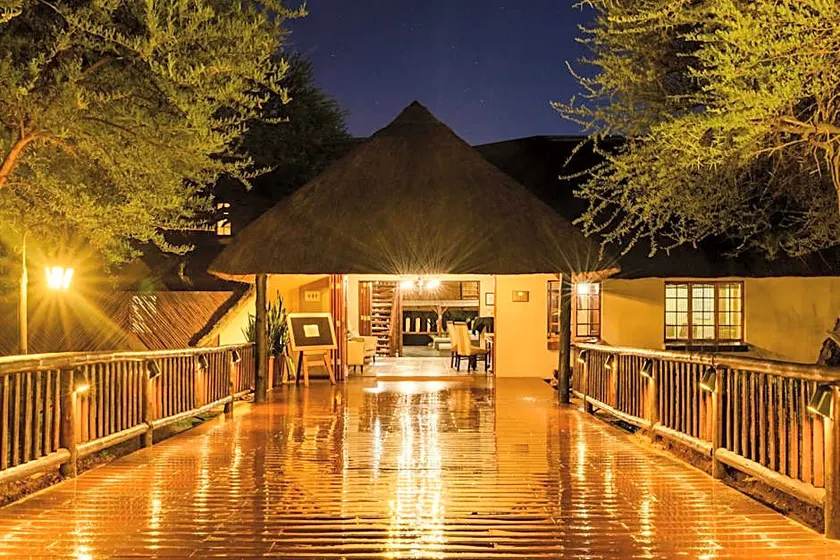 Mongena Private Game Lodge - Image 1