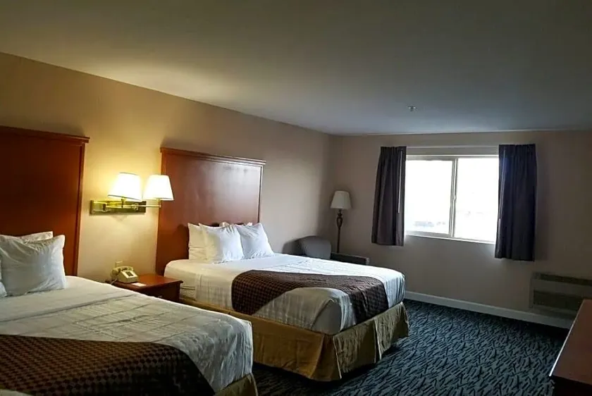 Travelodge by Wyndham Moses Lake - Image 1