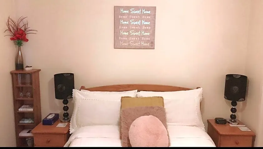 Comfy Home - Image 1
