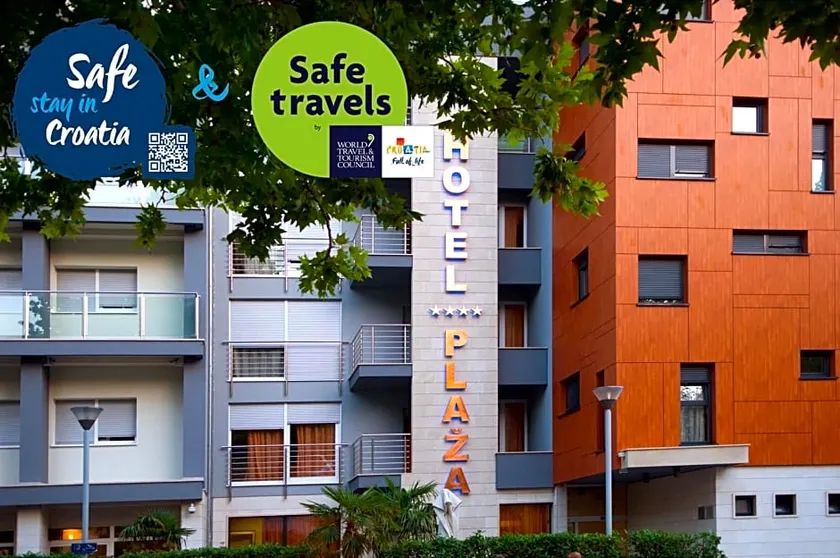 Hotel Plaa Omi - Image 1