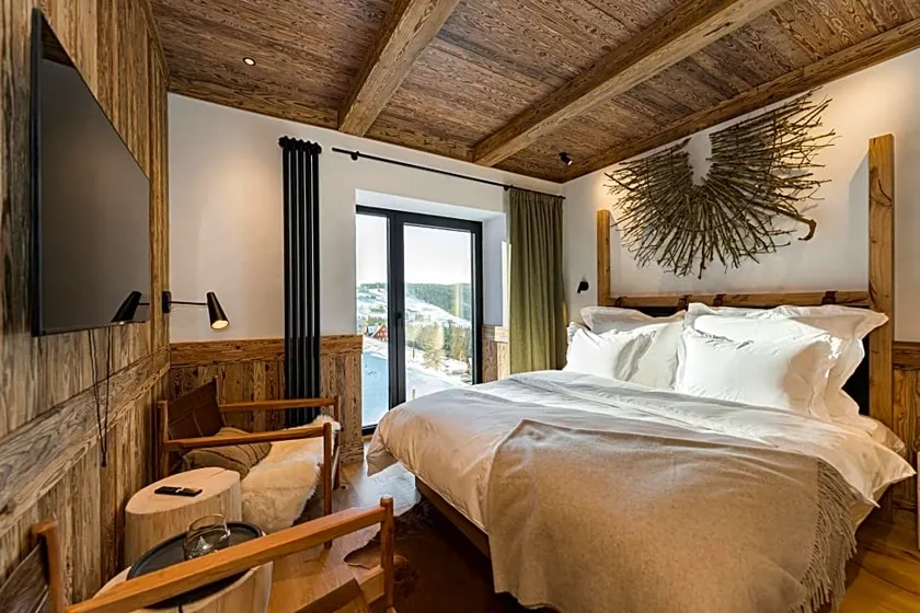 Novy pokoj Hotelu Emerich - Image 1