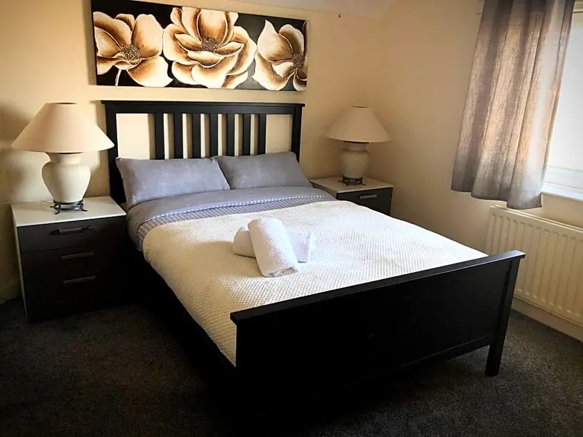 Addison's House - Image 1