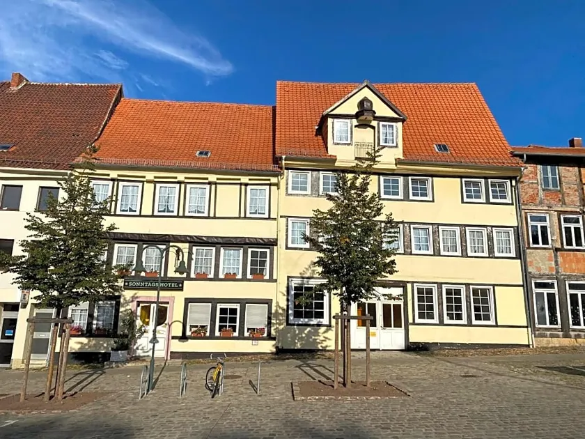 Sonntags Hotel - Image 1