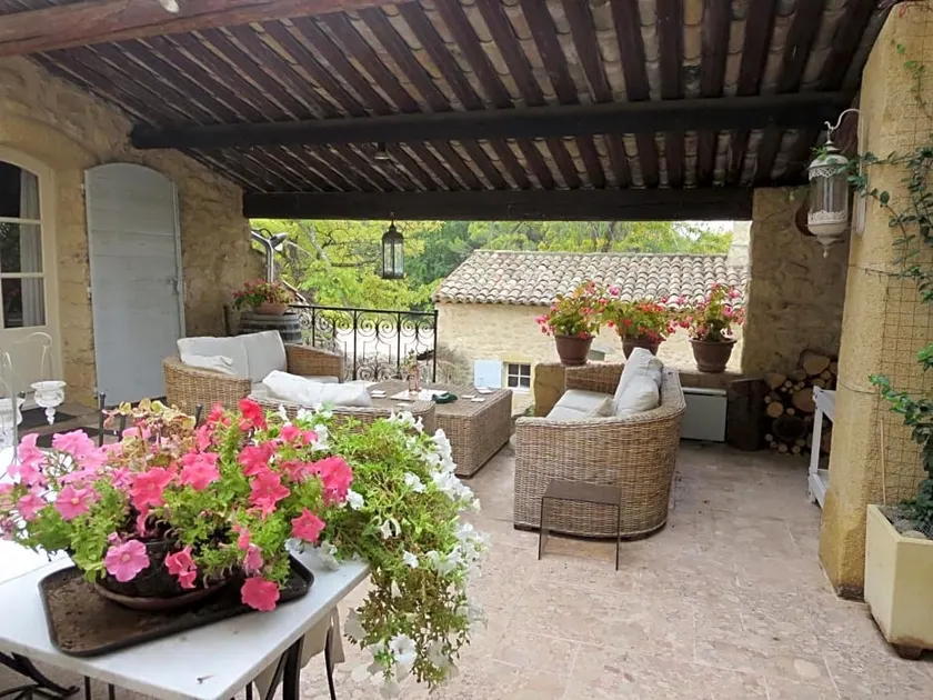 La Baronne - Image 1
