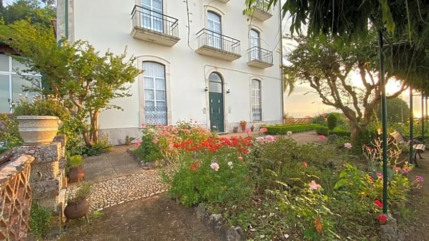 Altíssima Guesthouse Penacova - Image 1