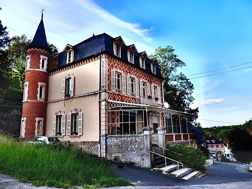 LE PETIT MANOIR - Image 1