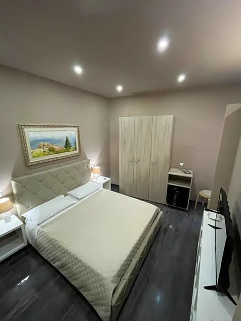 KAIROS B&B - Image 1