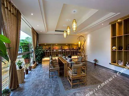 Yueming Xiaoyuan Hostel - Image 1