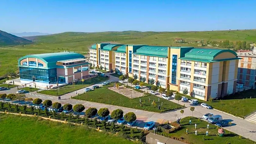 Arya Termal Hotel - Image 1