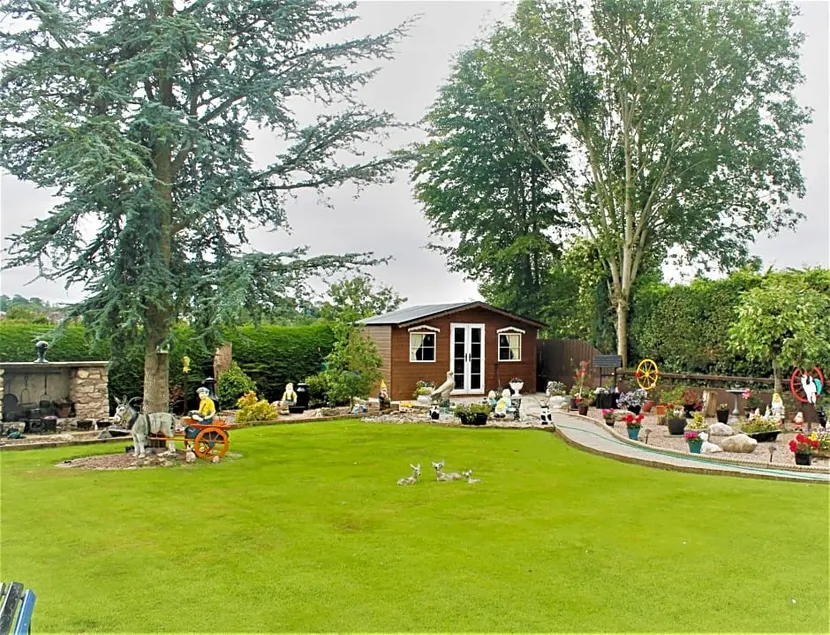 The Meadows B&B - Image 1
