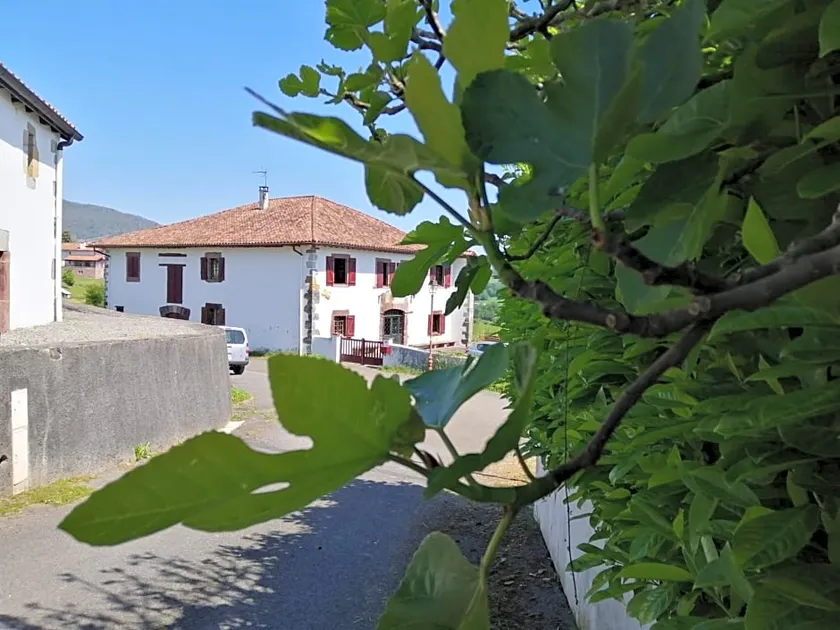 Gite Le Relais De La Source - Image 1