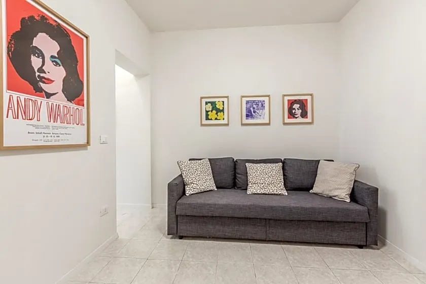 Marilyn The Place Apartments - Image 1