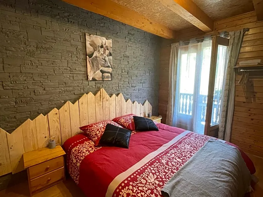 Le Chalet, chambres d hôtes, petit déjeuner inclus - Image 1
