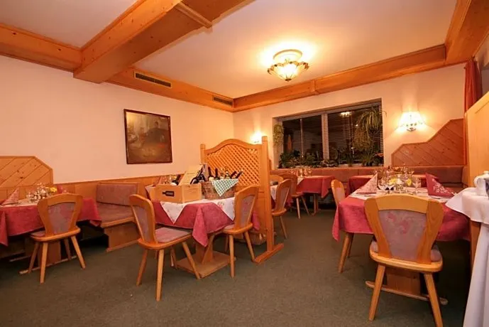 Alpenrose - Image 1