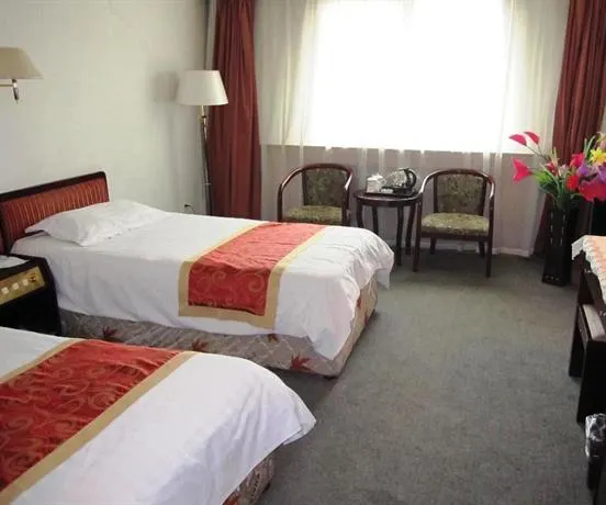 Jiantong Hongyan Hotel - Image 1