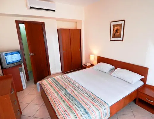 Mira Luna Club Gumbet Bodrum - Image 1