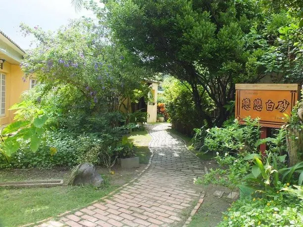 La Villa - Image 1
