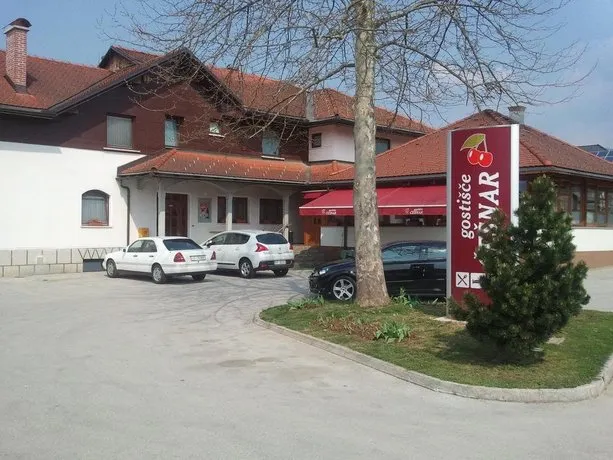 Guesthouse Češnar - Image 1