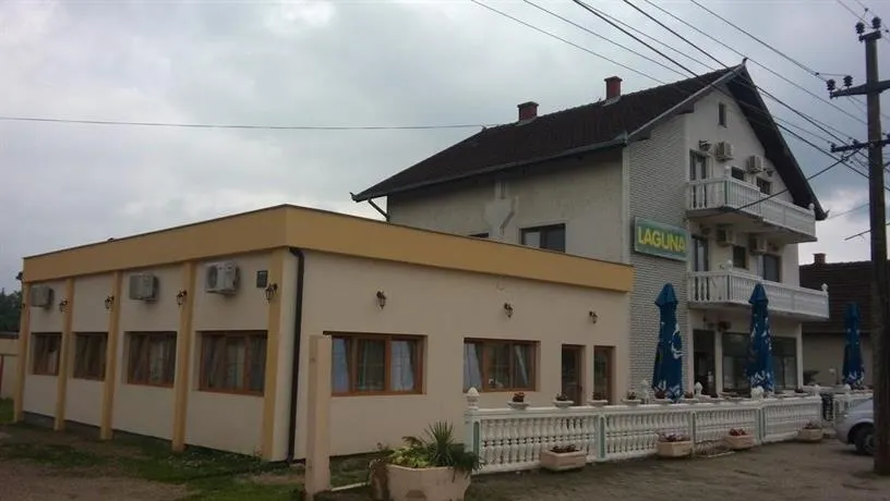 Laguna Guesthouse - Image 1