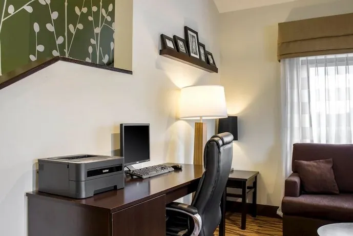 Sleep Inn Salisbury - Image 1