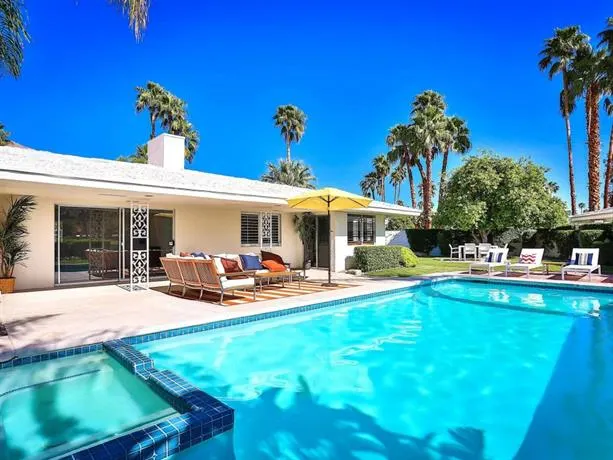 Monroe Hideaway - Image 1