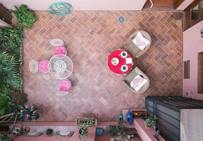 B&B Lighea - Image 1