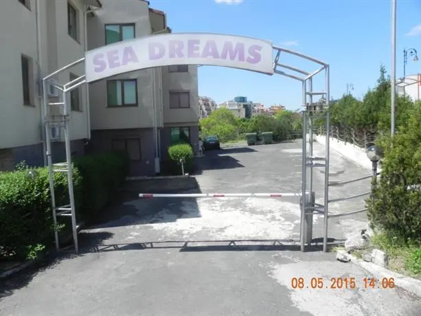 Apartment Sea Dreams - Image 1