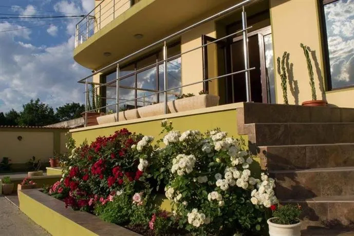 Vila Elva - Image 1