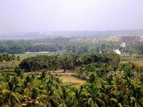Goa Vacation Homes Dona Paula Apartment - Image 1