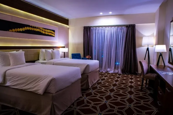 Al Murjan Crom Hotel - Image 1
