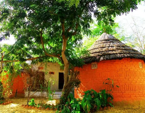 Sukha's Sepna Village - Image 1