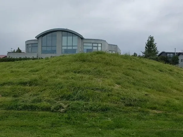 Helguhus B&B and Apartment - Image 1