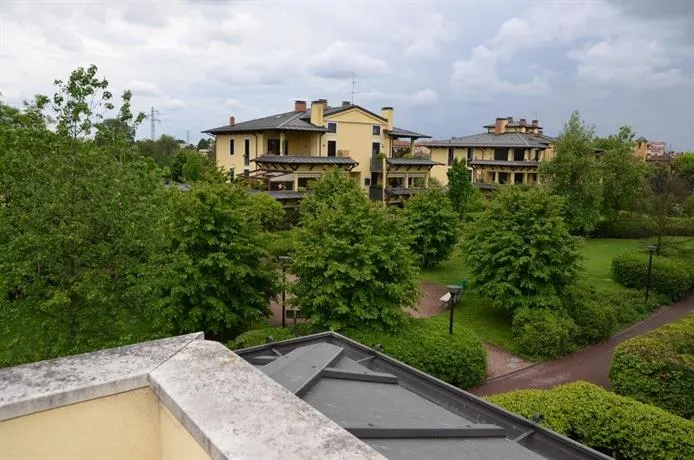Il Borgo Accanto a Milano 2 - Image 1