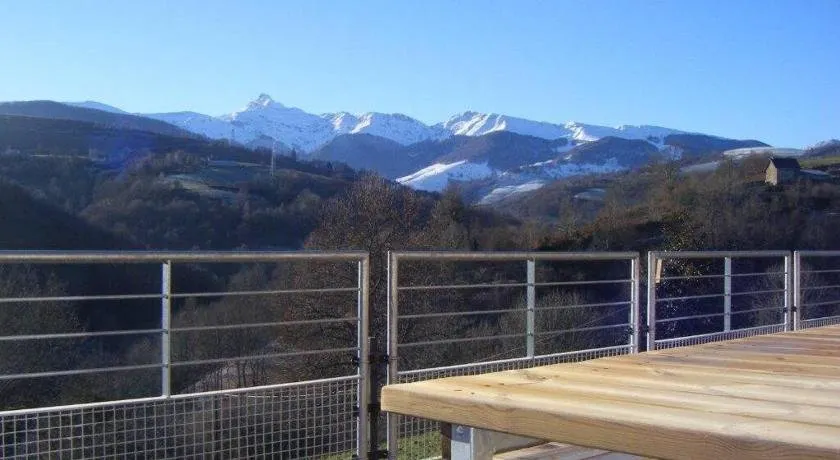 Luscarda - Image 1