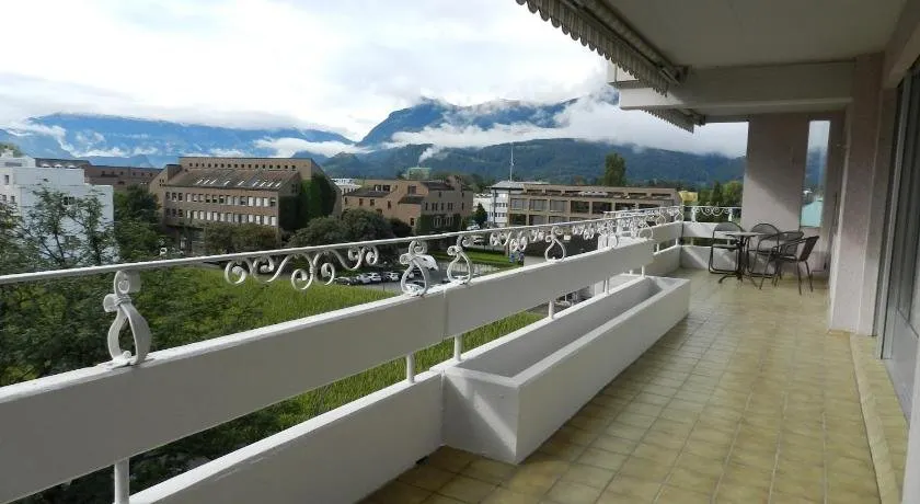 Vaduz Zentrum Meierhof - Image 1