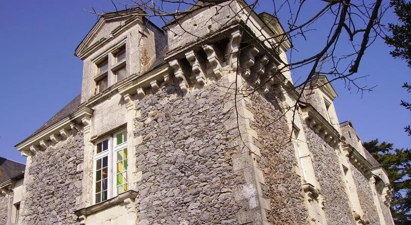 Château de La Fresnaye - Image 1