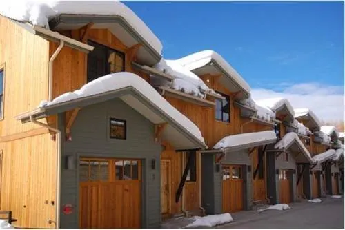 Alpenglow Condominiums - Image 1