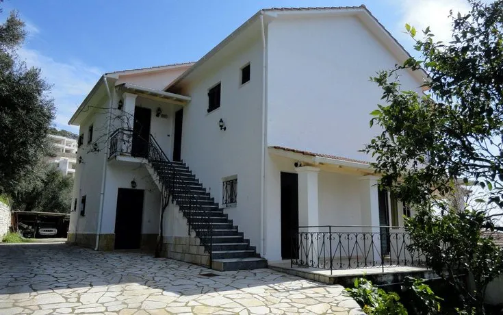 Elli Panoramic View appartments - Image 1