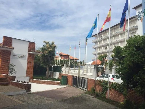 Hotel Arena - Image 1