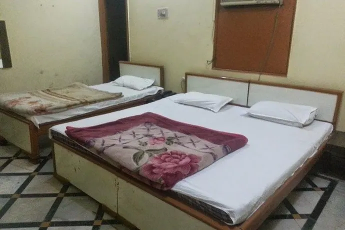 Hotel Al-Haram - Image 1