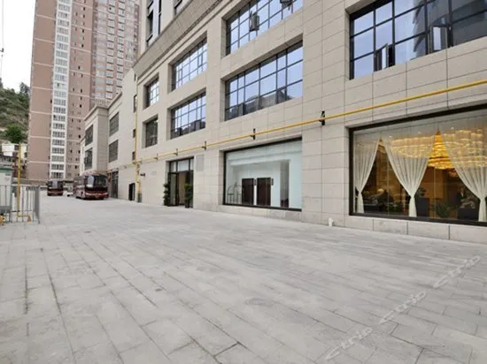 Yan'an Yanfei Libin Hotel - Image 1