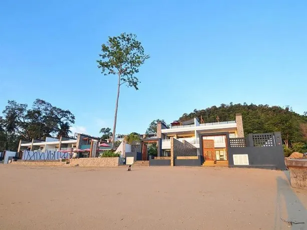 BYG Grand Sea View @ Siray Beach - Image 1